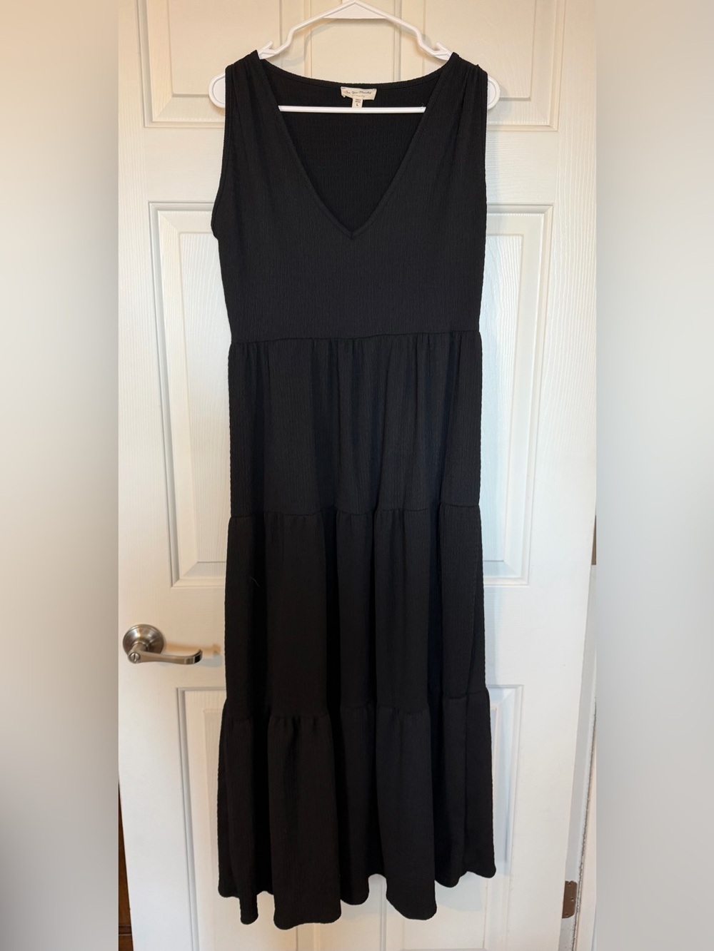 See You Monday V-Neck Black Tiered Maxi Dress - size L